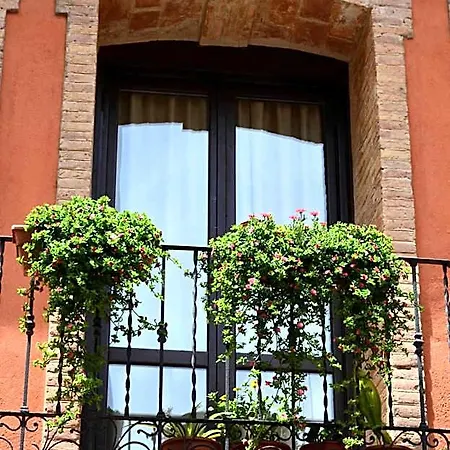 Casa Palacio De Sitios شقة *