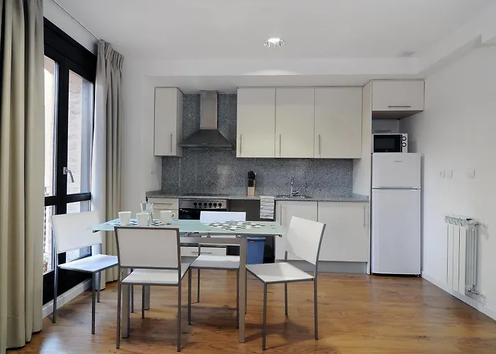 Casa Palacio De Sitios * سرقسطة